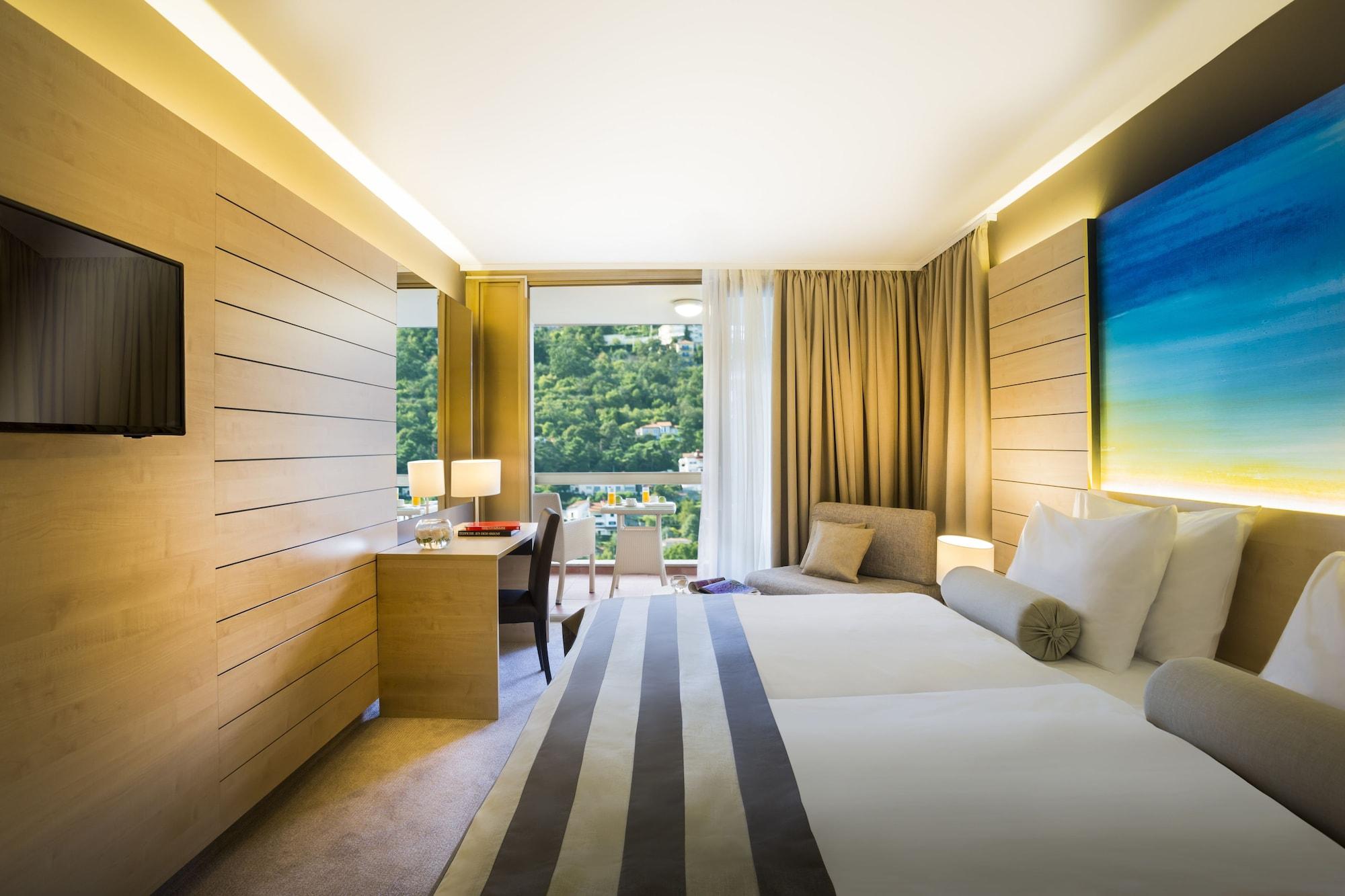 Hotel Excelsior - Liburnia ลอฟราน ภายนอก รูปภาพ