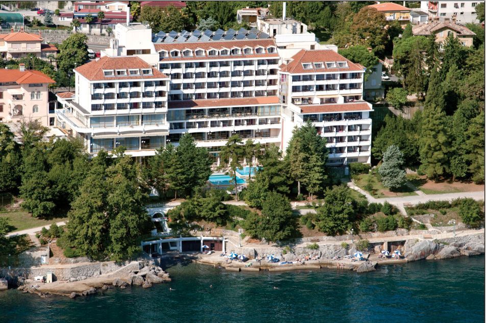 Hotel Excelsior - Liburnia ลอฟราน ภายนอก รูปภาพ