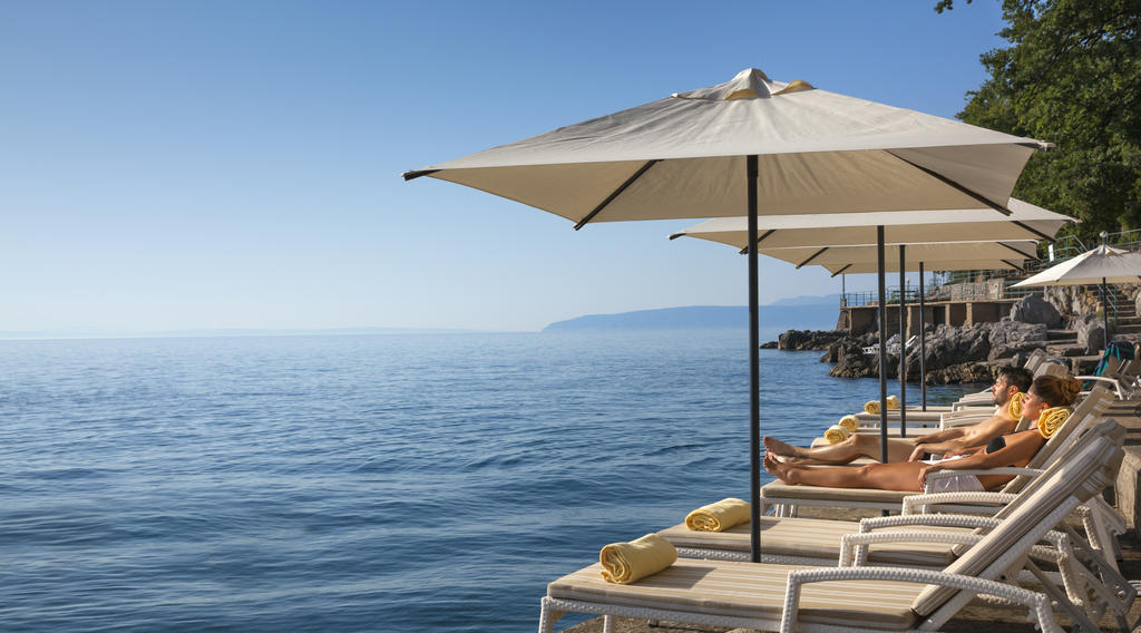 Hotel Excelsior - Liburnia ลอฟราน ภายนอก รูปภาพ